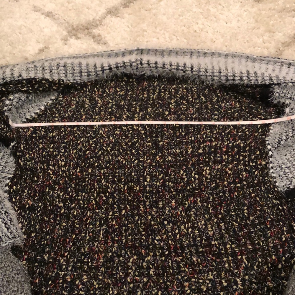 Ponsesa sweater - Picture 9 of 10